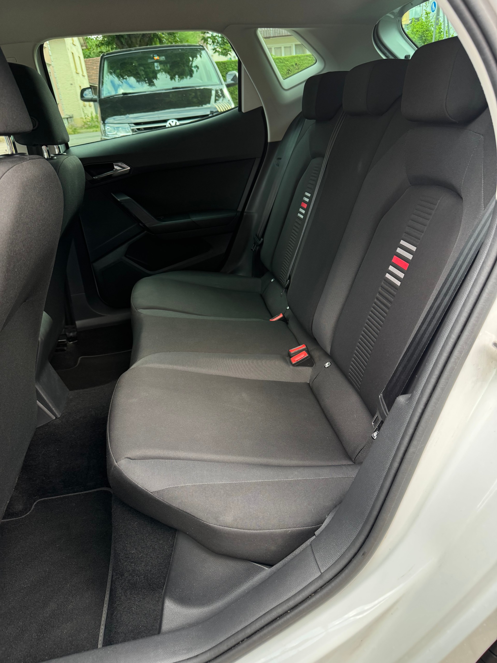 SEAT Ibiza 1.0 EcoTSI DSG FR-image-15