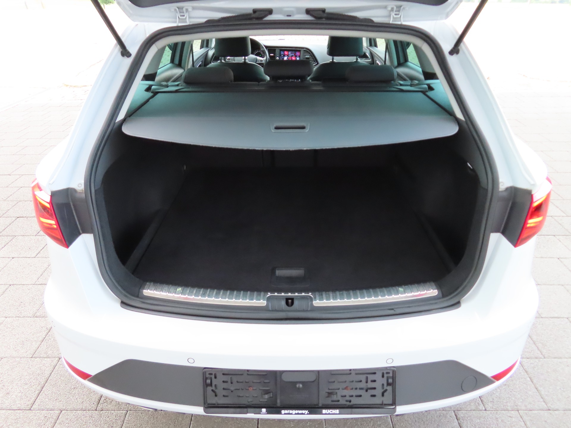 SEAT Leon ST 1.5 TSI EVO ACT FR DSG-image-11