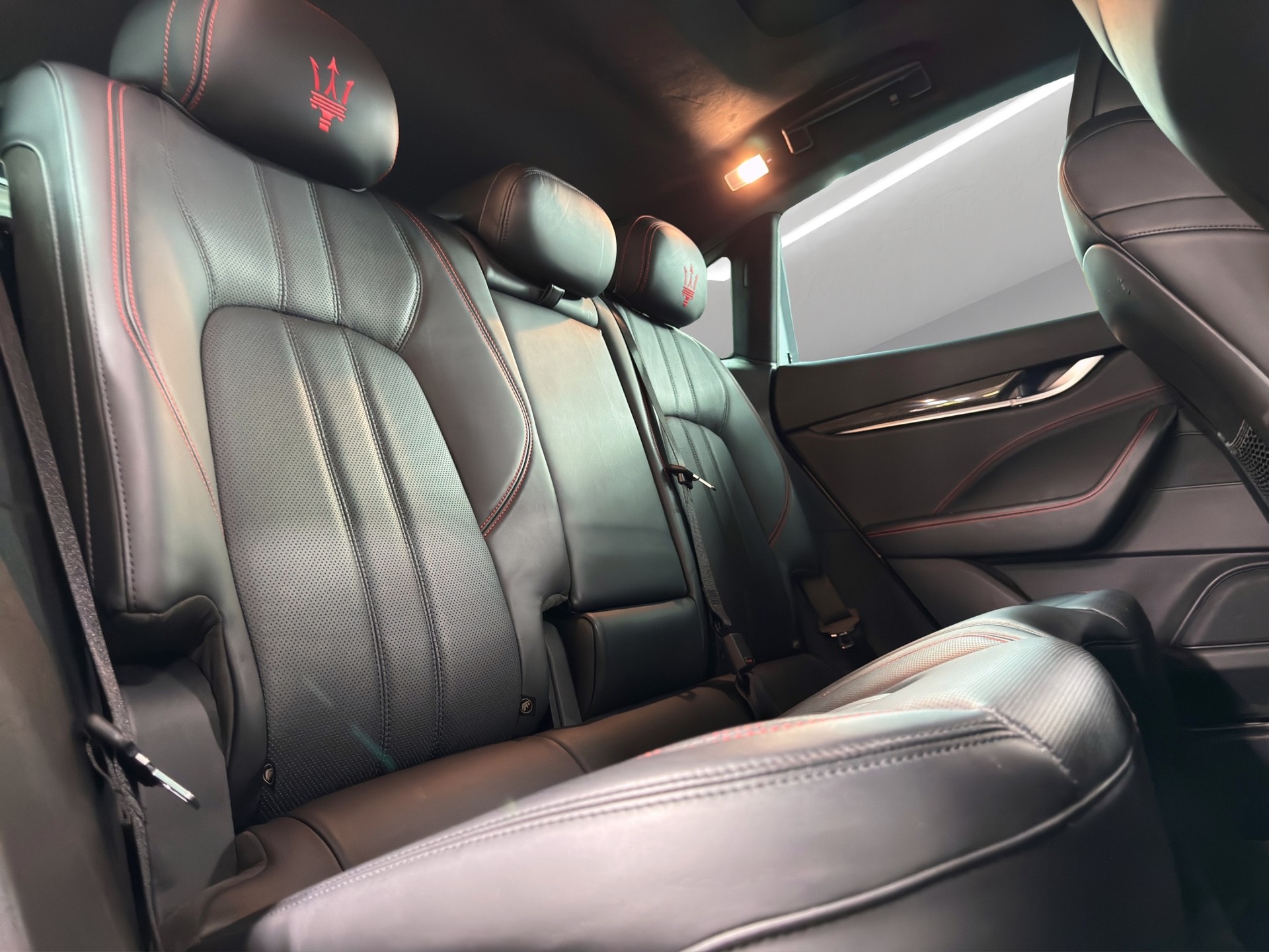 MASERATI Levante S 3.0 V6 Automatica-image-15