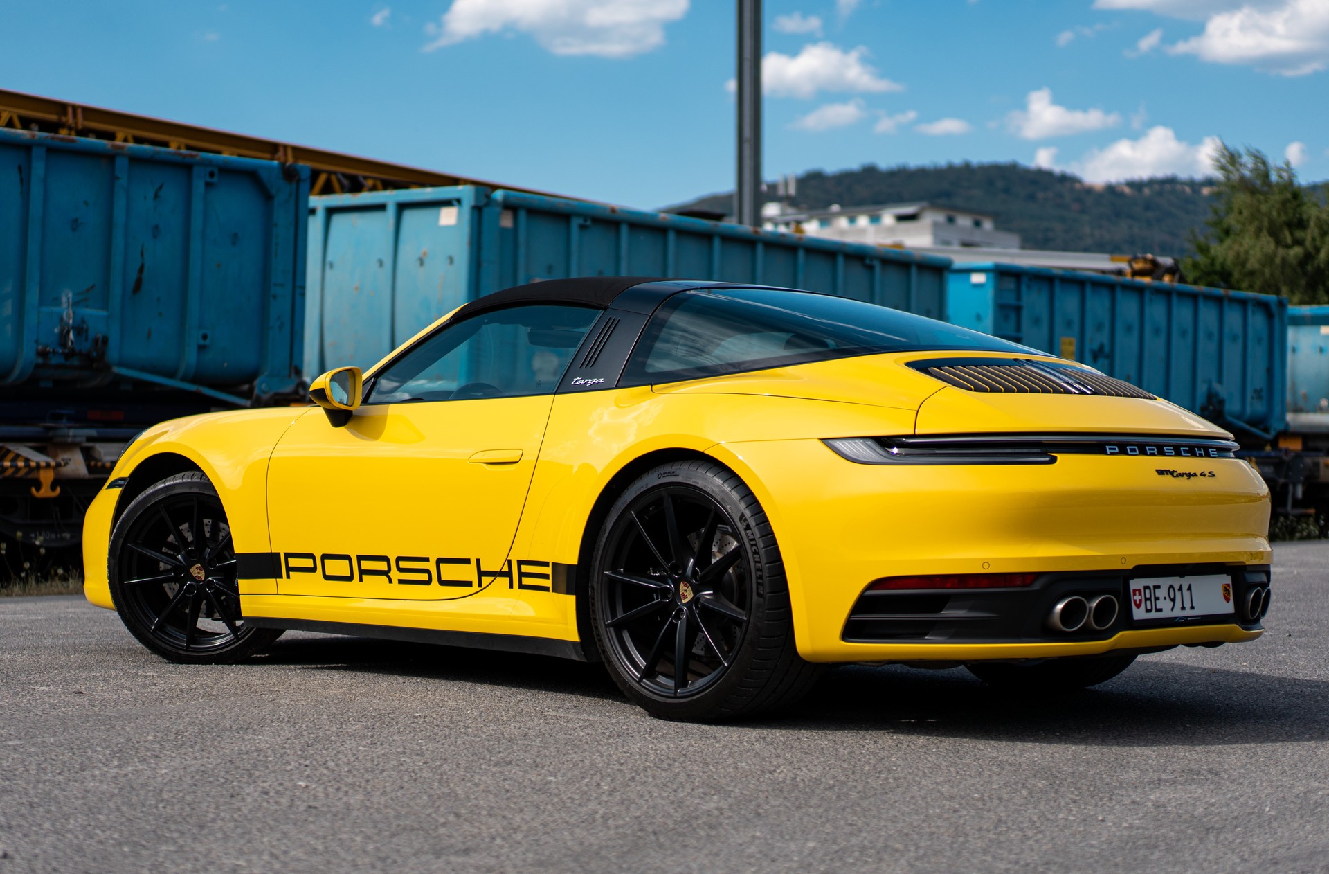 PORSCHE 3.0 Targa 4S-image-2