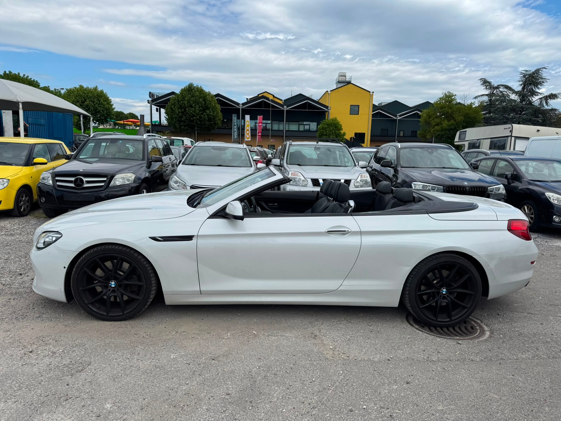 BMW 650i Cabrio xDrive-image-5