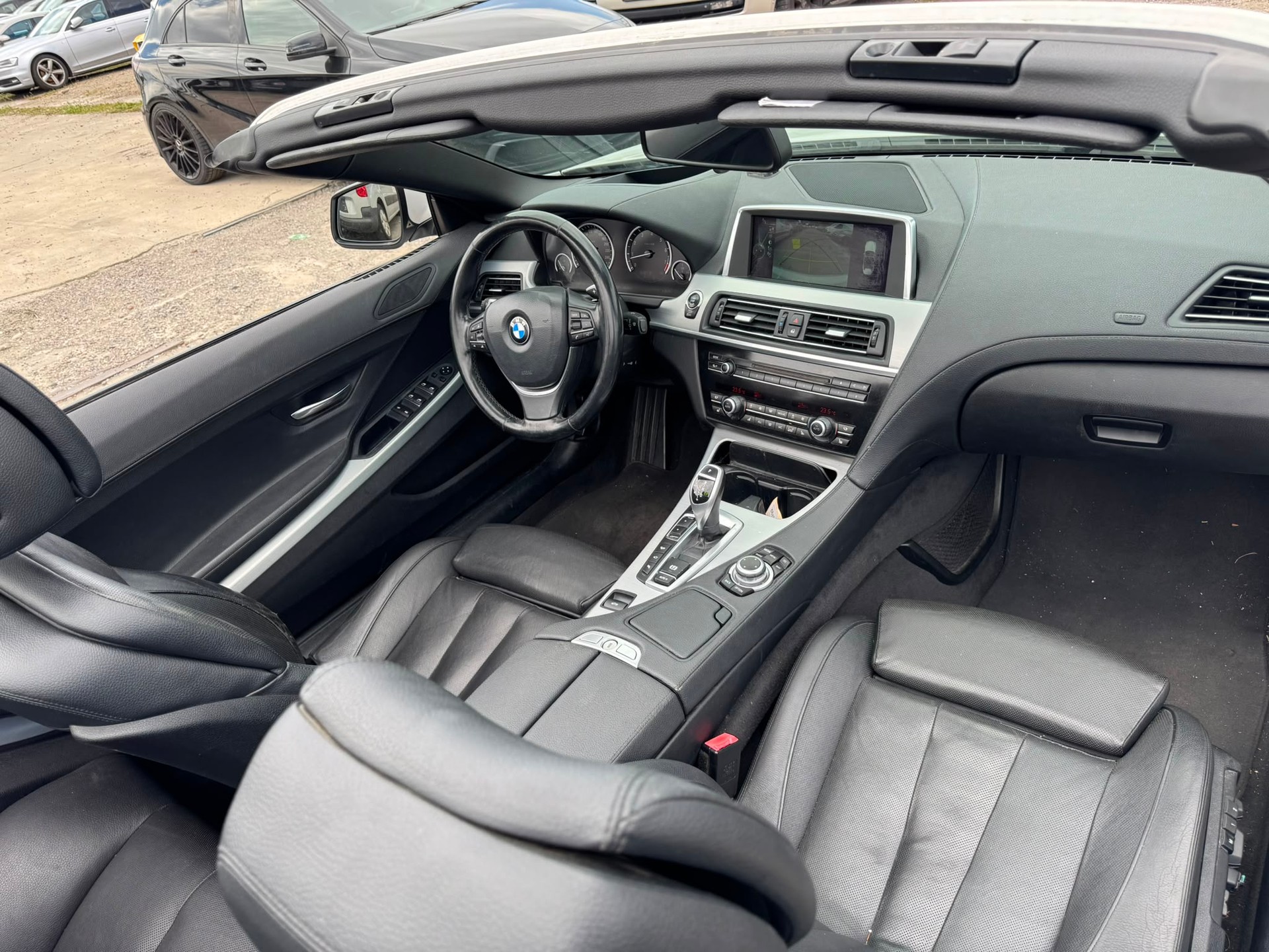 BMW 650i Cabrio xDrive-image-6