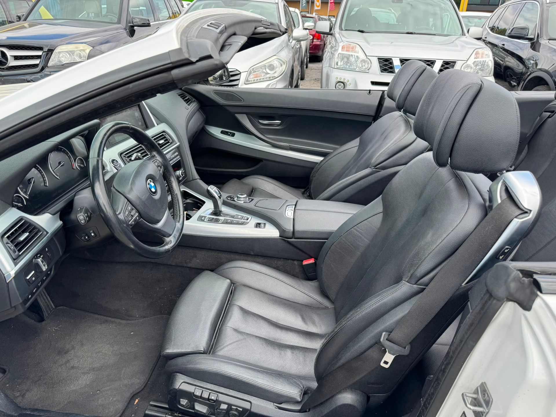 BMW 650i Cabrio xDrive-image-8