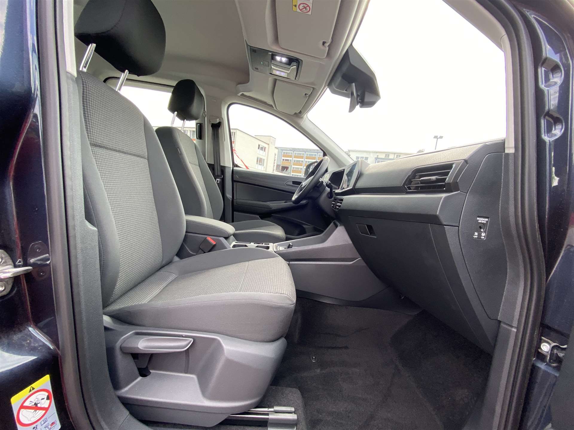 VW Caddy 2.0 TDi Origin DSG-Automat-image-12