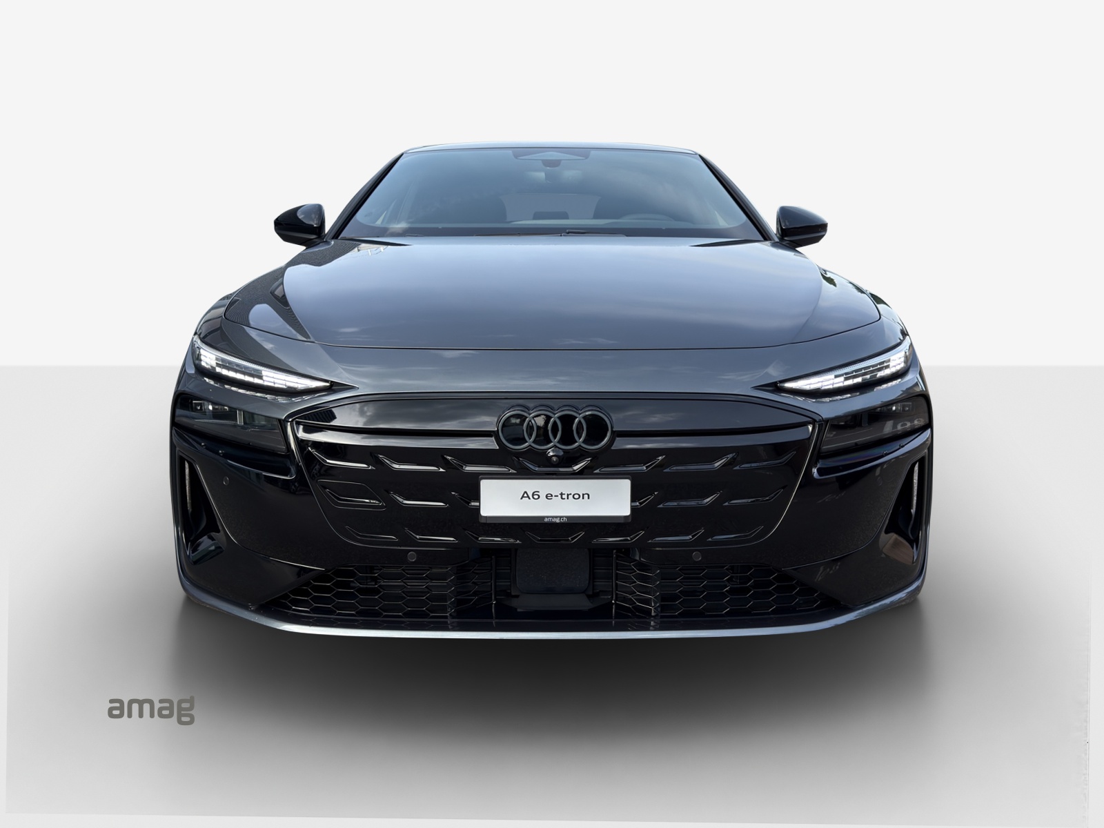 AUDI A6 Avant e-tron quattro-image-6