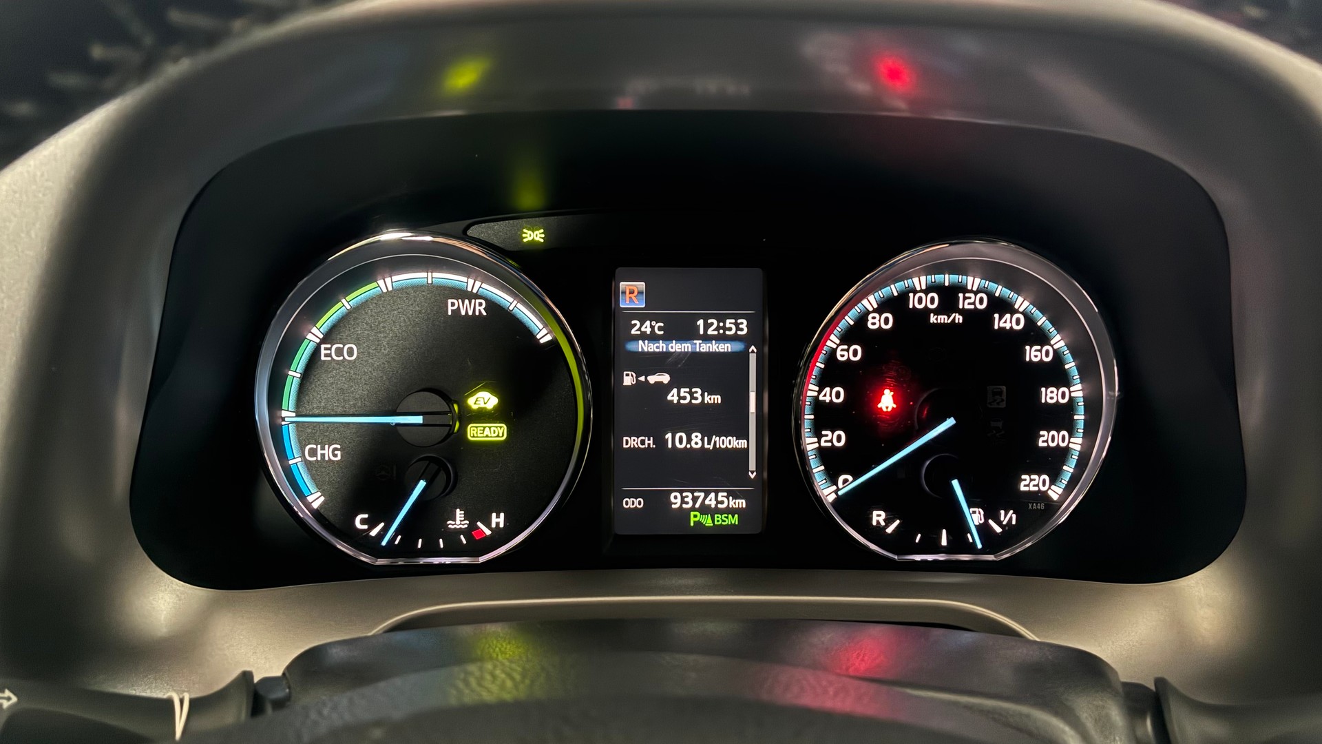 TOYOTA 2.5 HSD Style-image-8