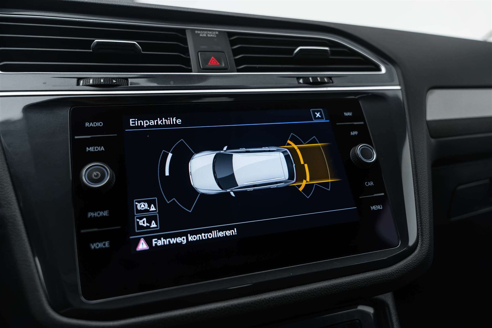 VW Tiguan Allspace 1.5 TSI Life DSG 7-Plätzer-image-18