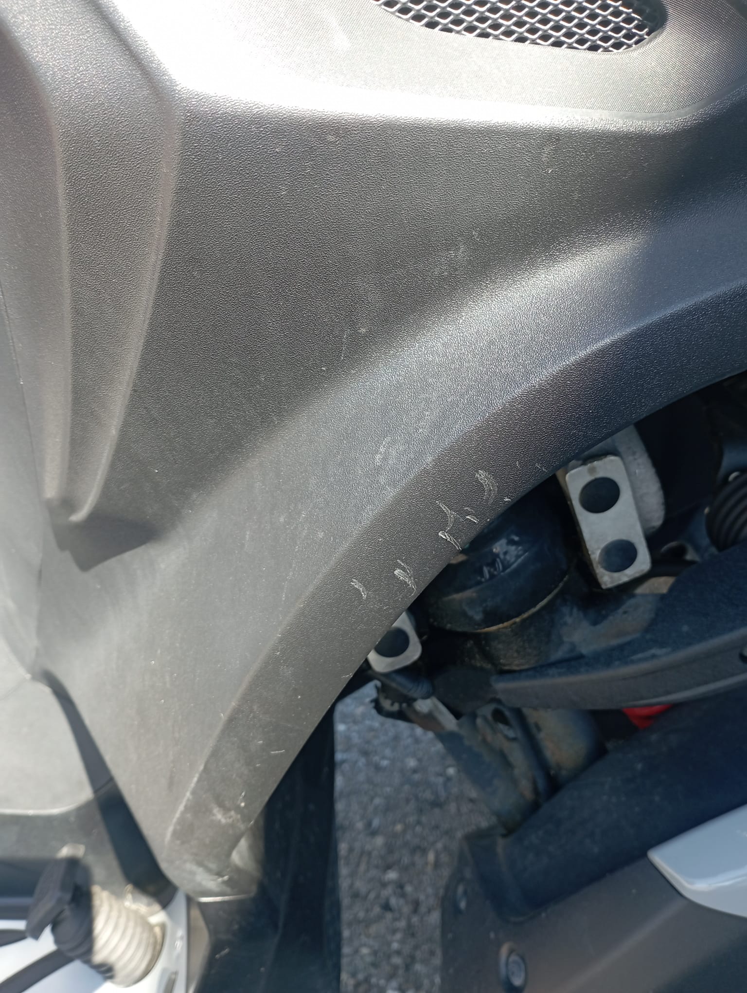 PIAGGIO MP3 300-image-7