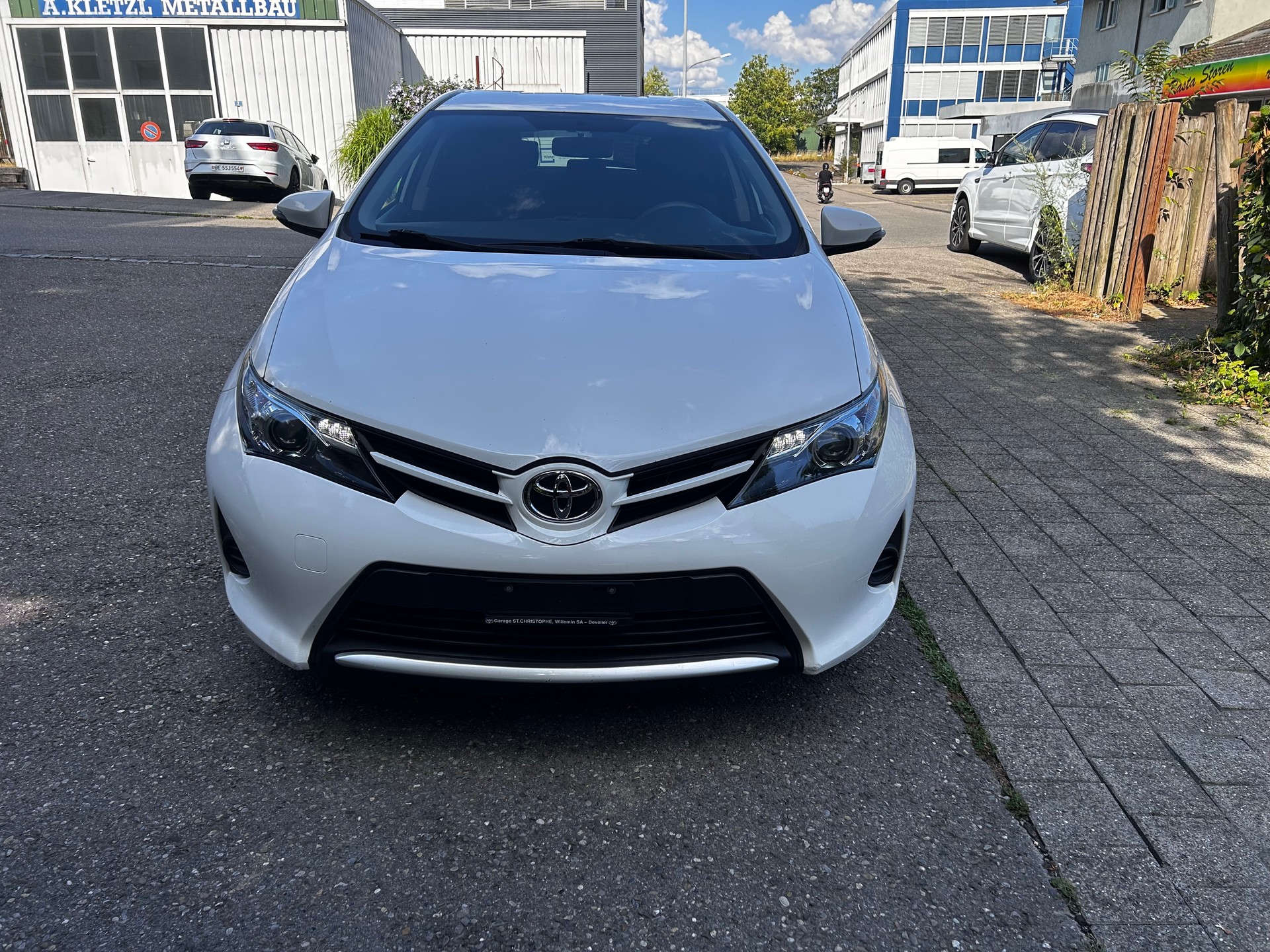 TOYOTA Auris 1.6 Terra