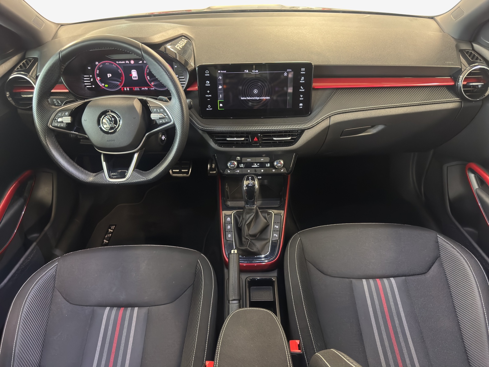SKODA Fabia 1.5 TSI Monte Carlo DSG-image-8