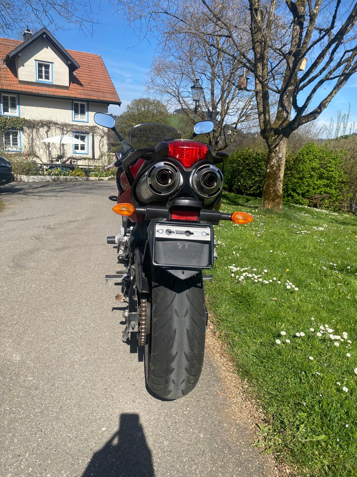 YAMAHA Fazer-image-3