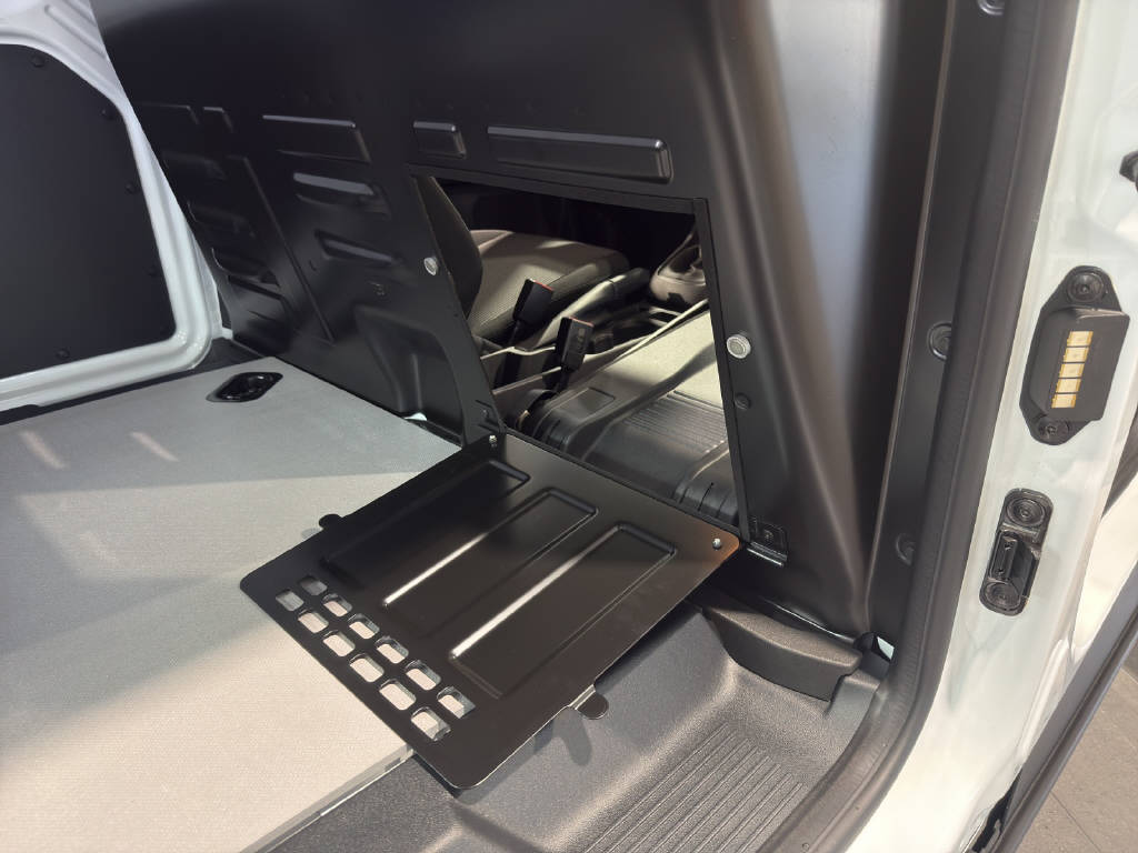 FORD Transit Courier Van 1.0 EcoBoost 100 PS Trend-image-13