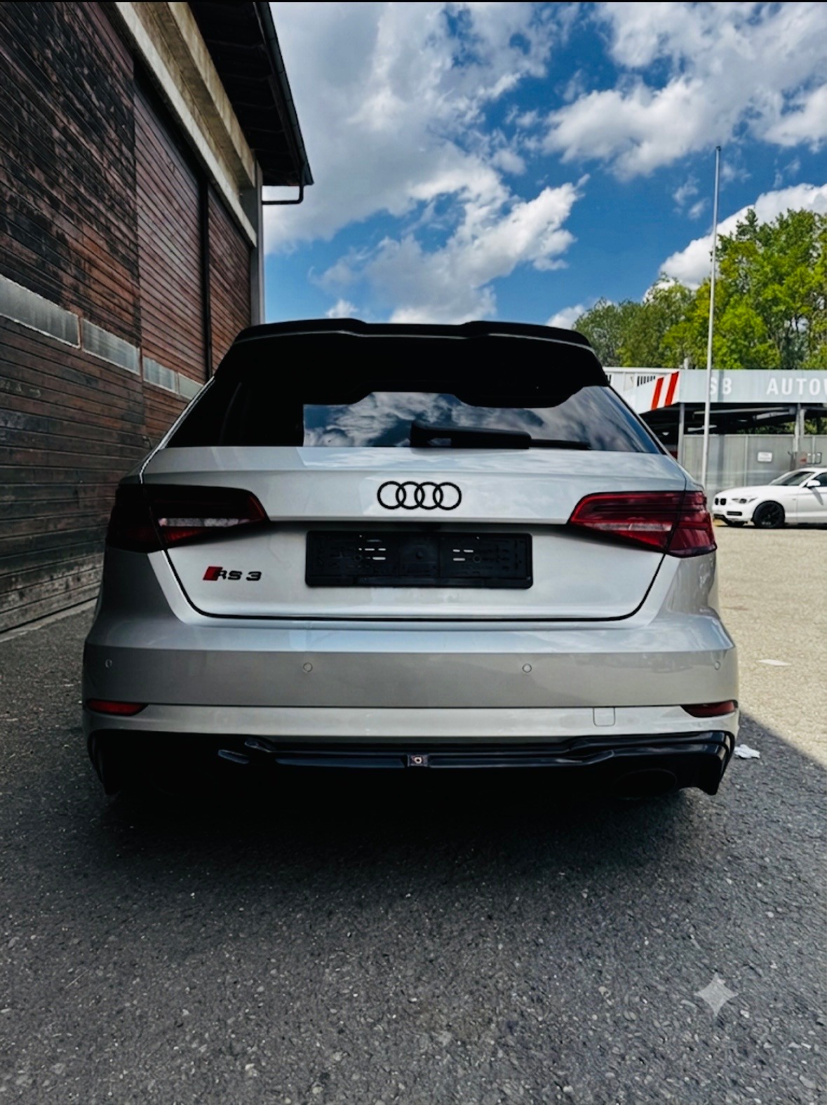 AUDI 2.5 T FSI quattro S-Tronic-image-5