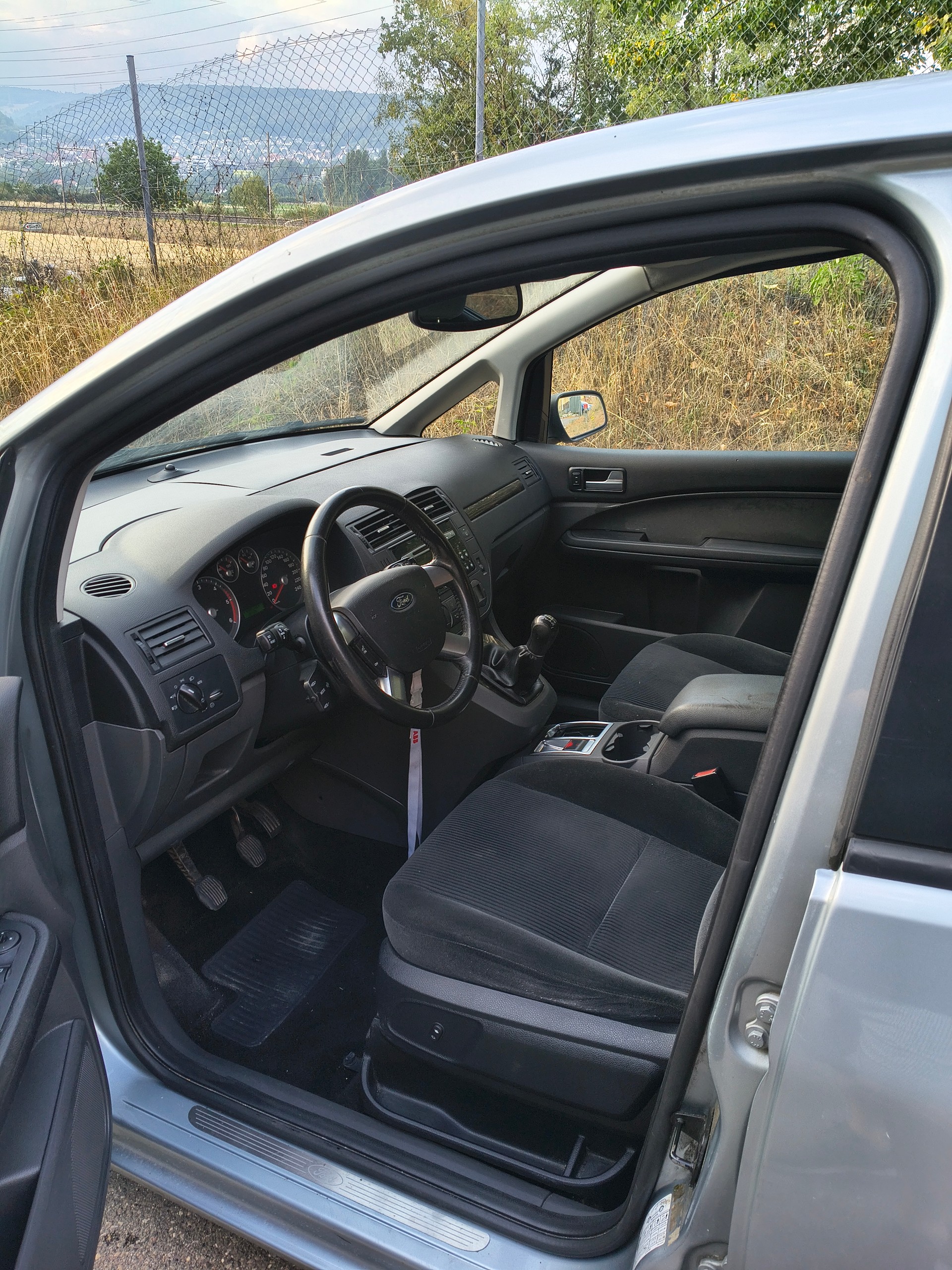 FORD Focus C-Max 1.6 TDCi Ghia-image-6