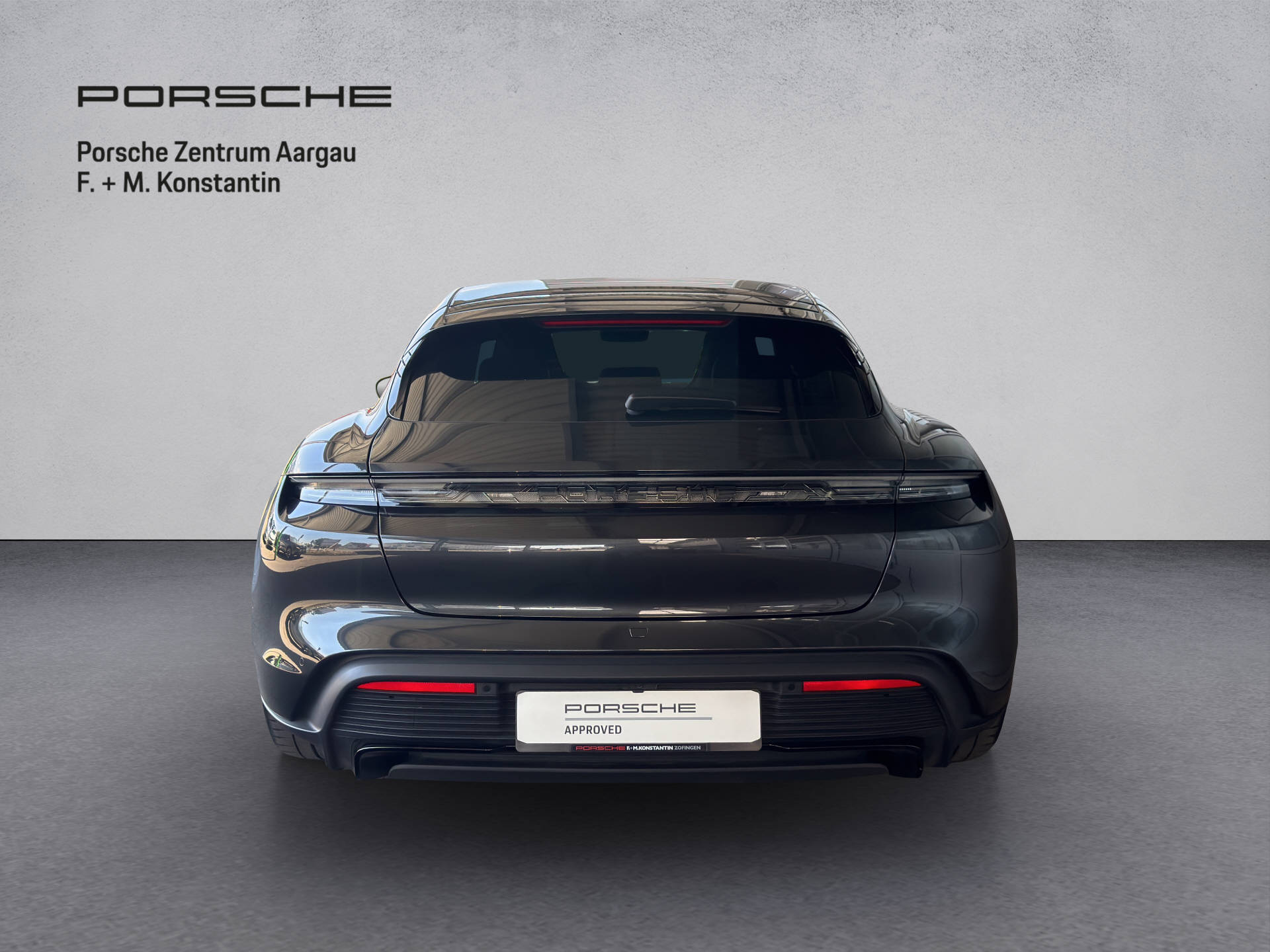 PORSCHE Taycan Sport Turismo GTS-image-4