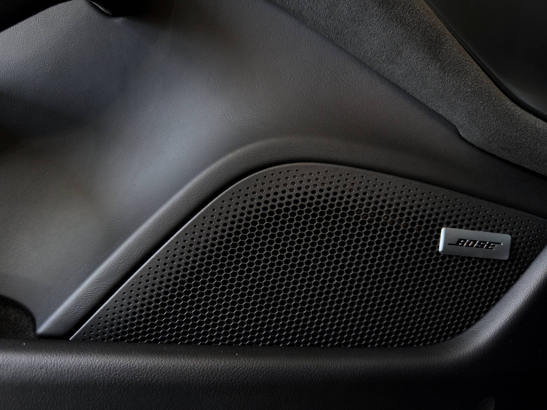 PORSCHE Taycan Sport Turismo GTS-image-11