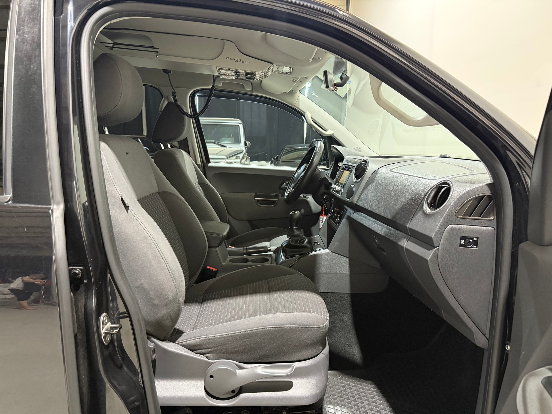 VW Amarok 2.0 BiTDI Highline 4Motion (AHK 3000kg)-image-13
