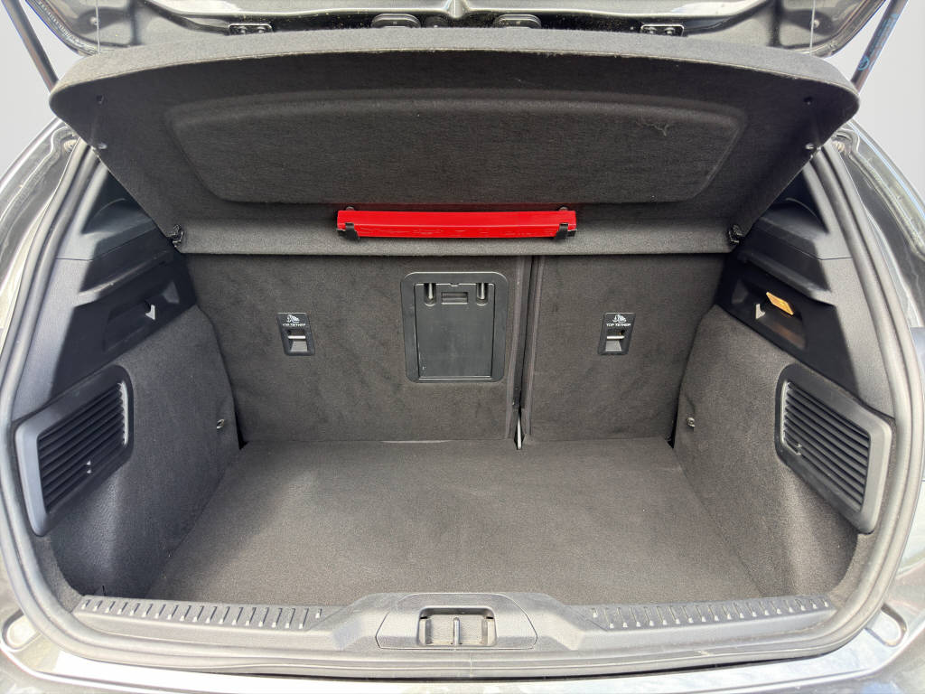 FORD Focus 1.0i EcoB Hybrid 155 Active X-image-14