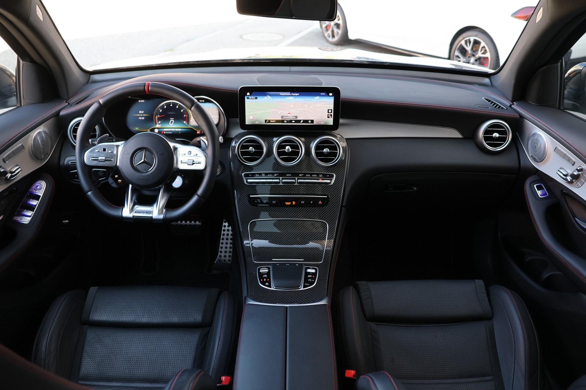 MERCEDES-BENZ GLC 43 AMG 4Matic 9G-Tronic-image-16