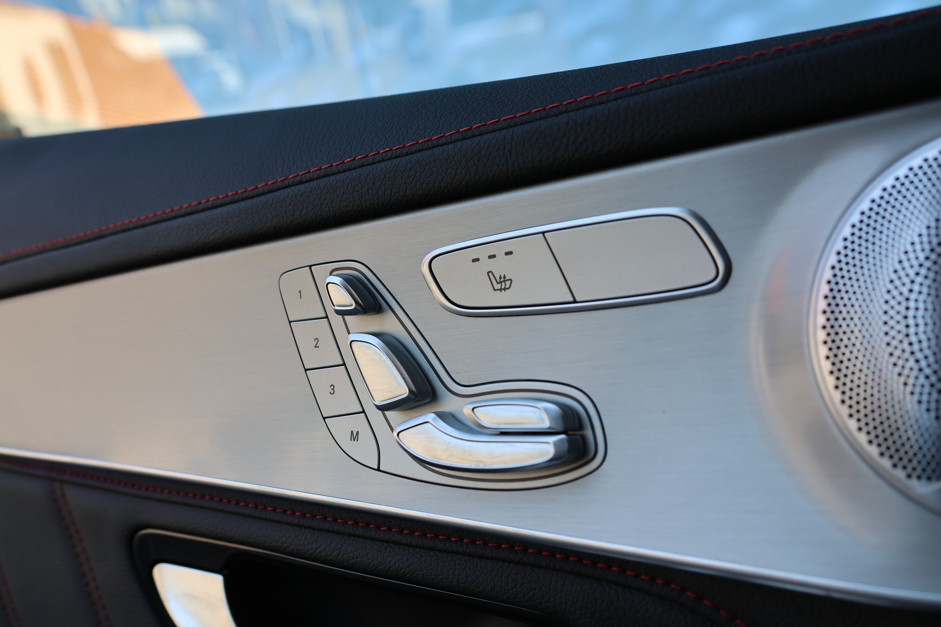 MERCEDES-BENZ GLC 43 AMG 4Matic 9G-Tronic-image-11