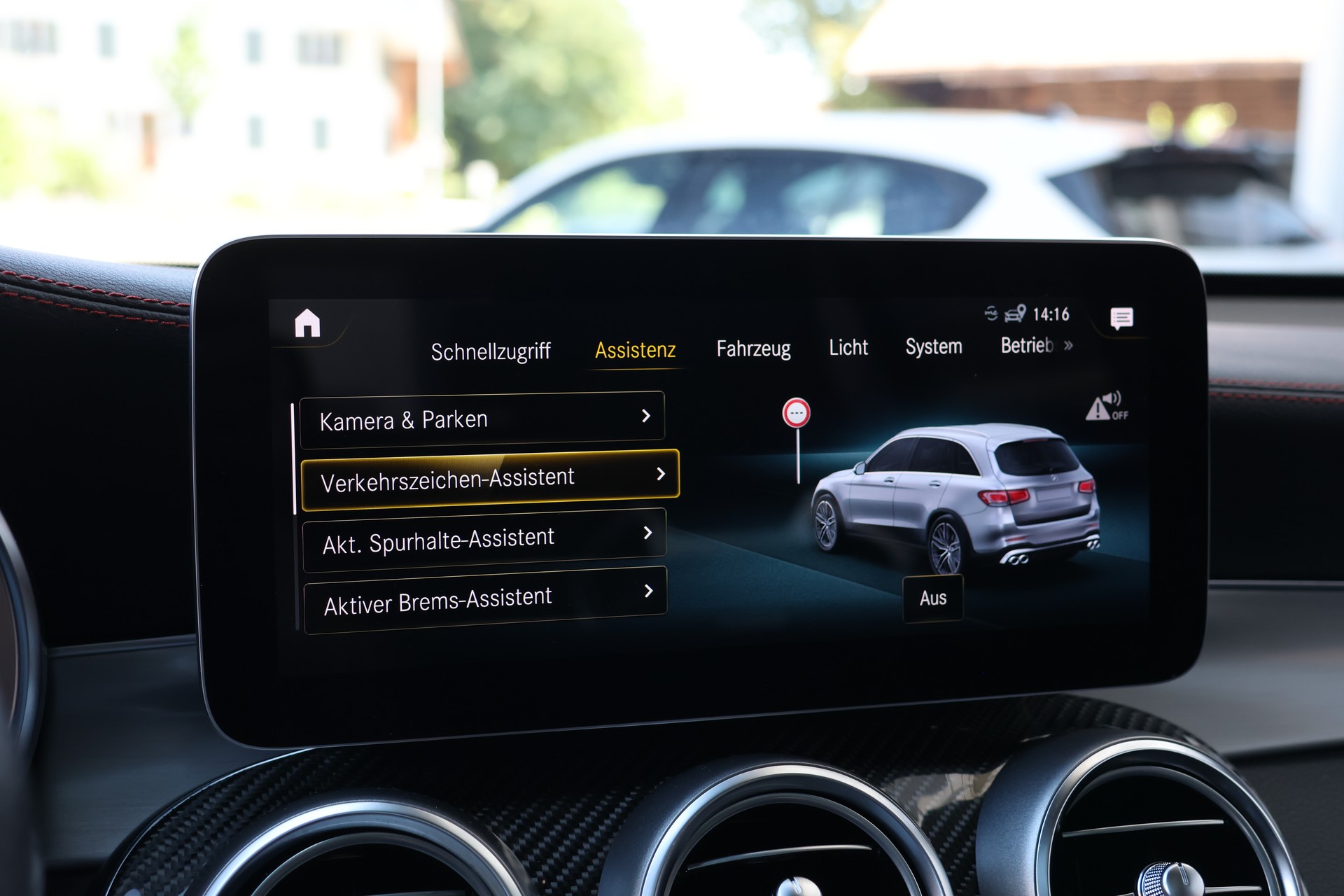 MERCEDES-BENZ GLC 43 AMG 4Matic 9G-Tronic-image-25