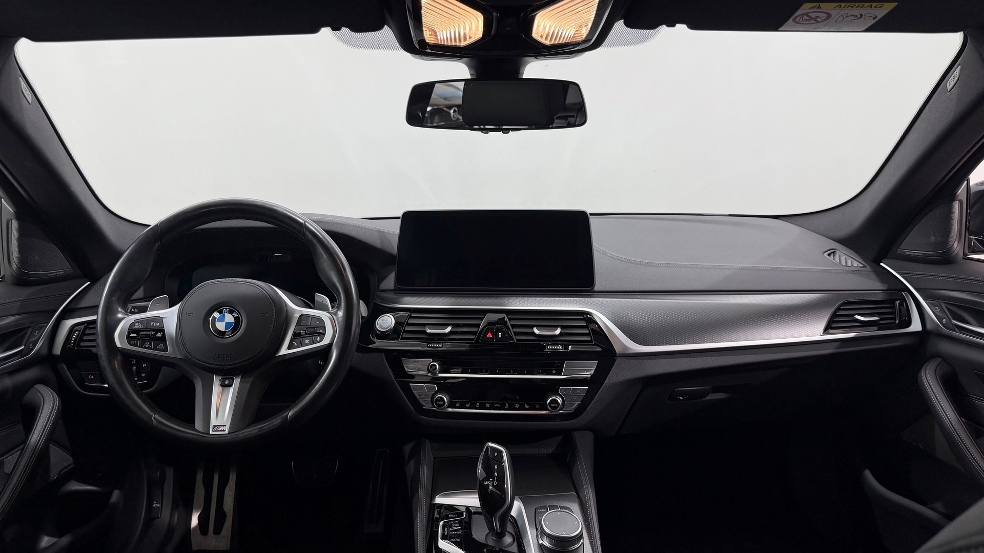 BMW 5 Series G31 Touring 530d xDr-image-4
