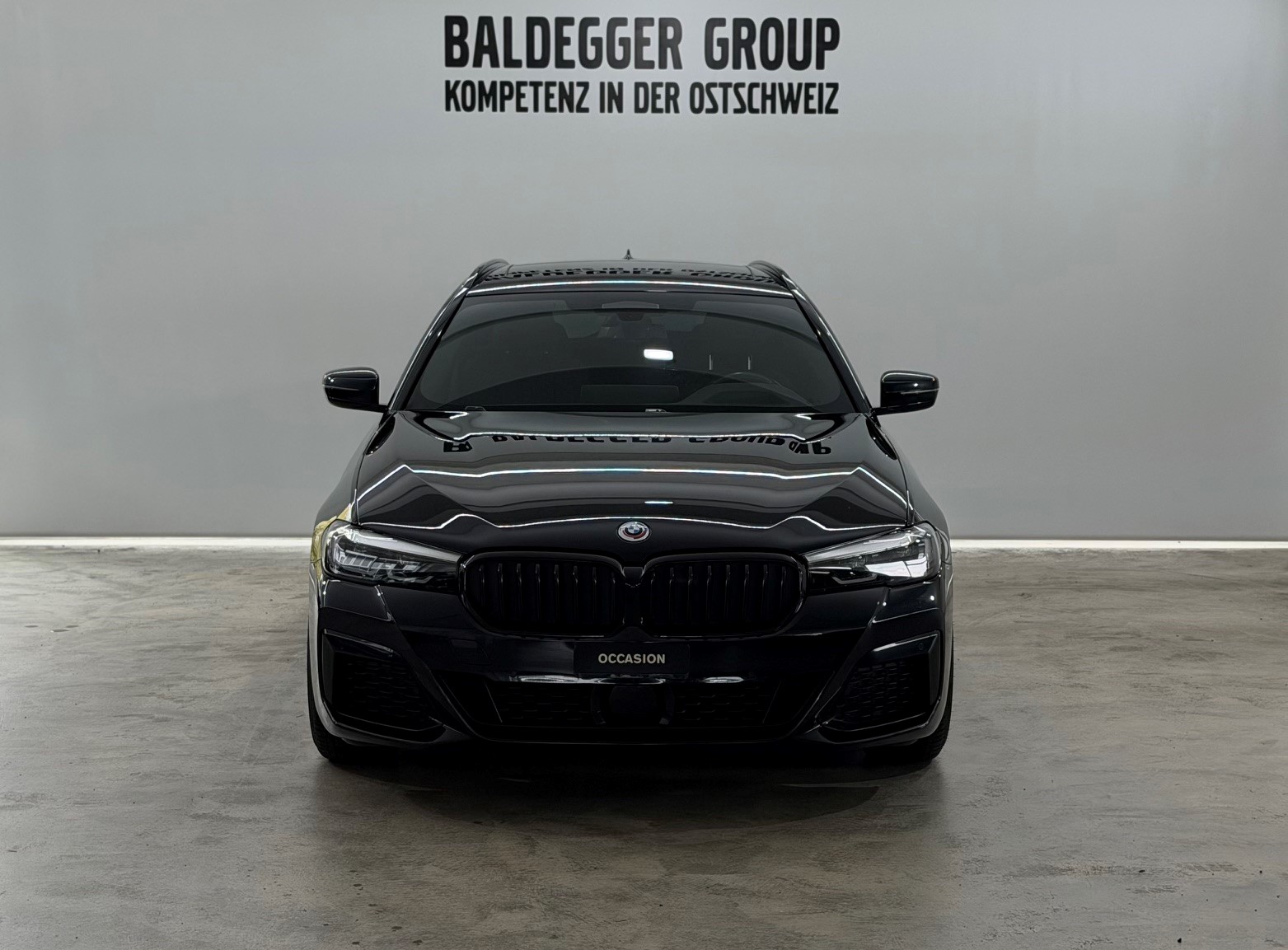 BMW 5 Series G31 Touring 530d xDr-image-7