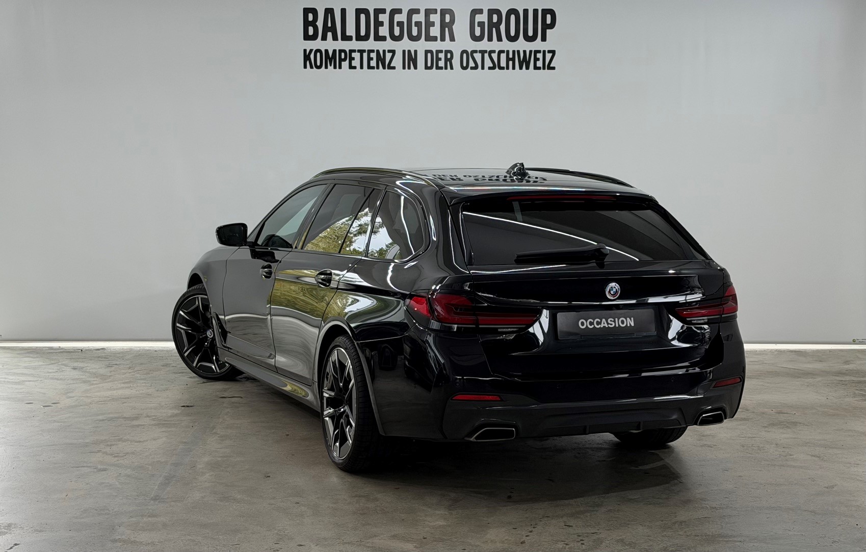 BMW 5 Series G31 Touring 530d xDr-image-1