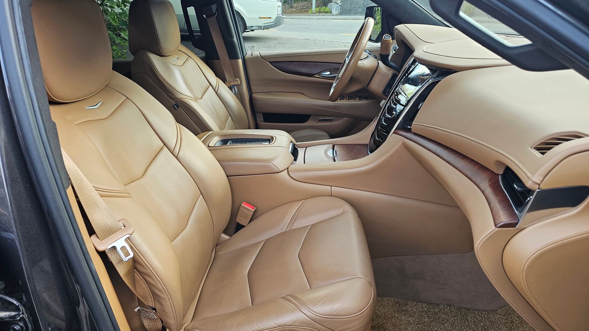 CADILLAC Escalade 6.2 ESV Platinum Automatic-image-8