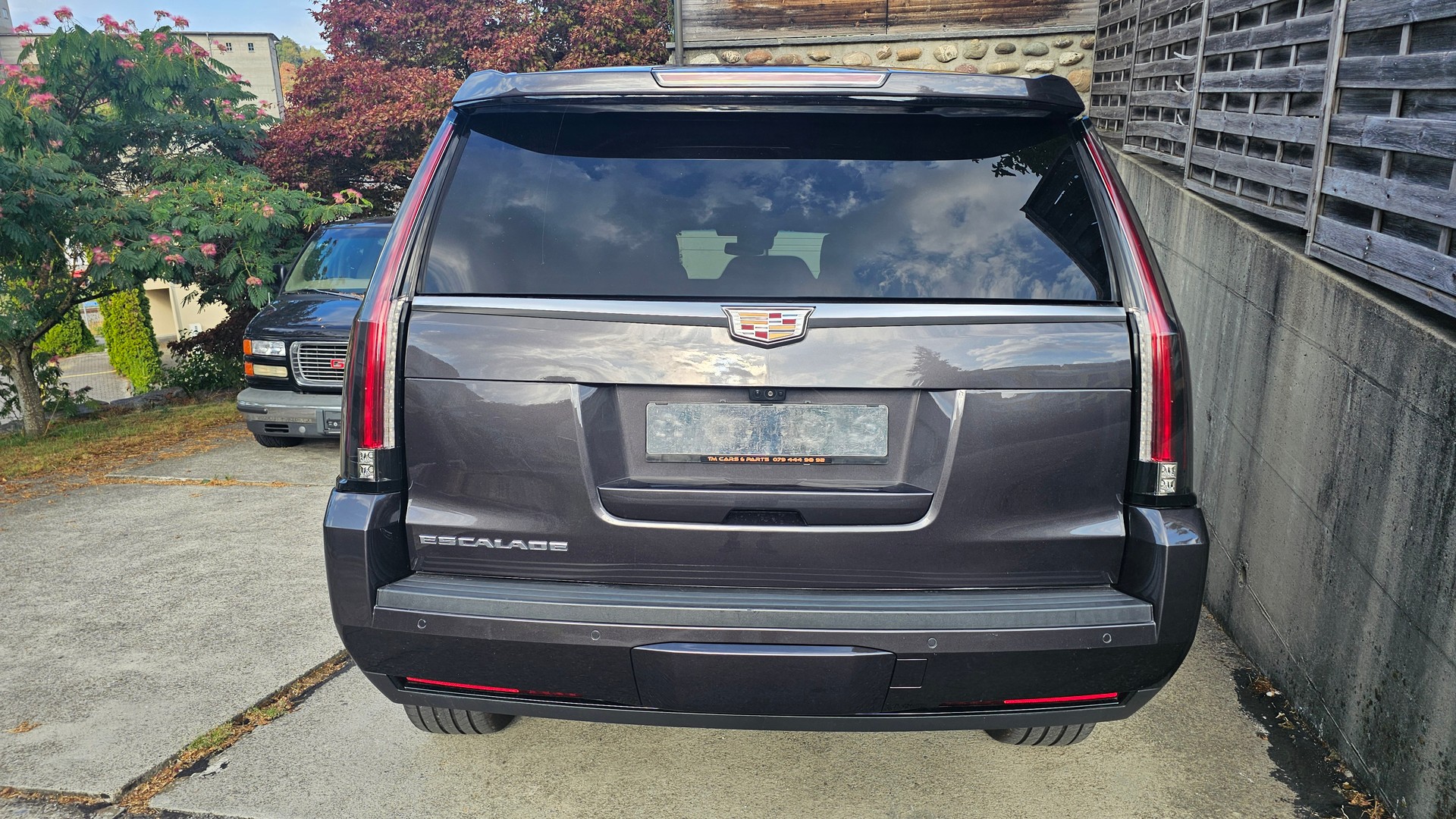 CADILLAC Escalade 6.2 ESV Platinum Automatic-image-5