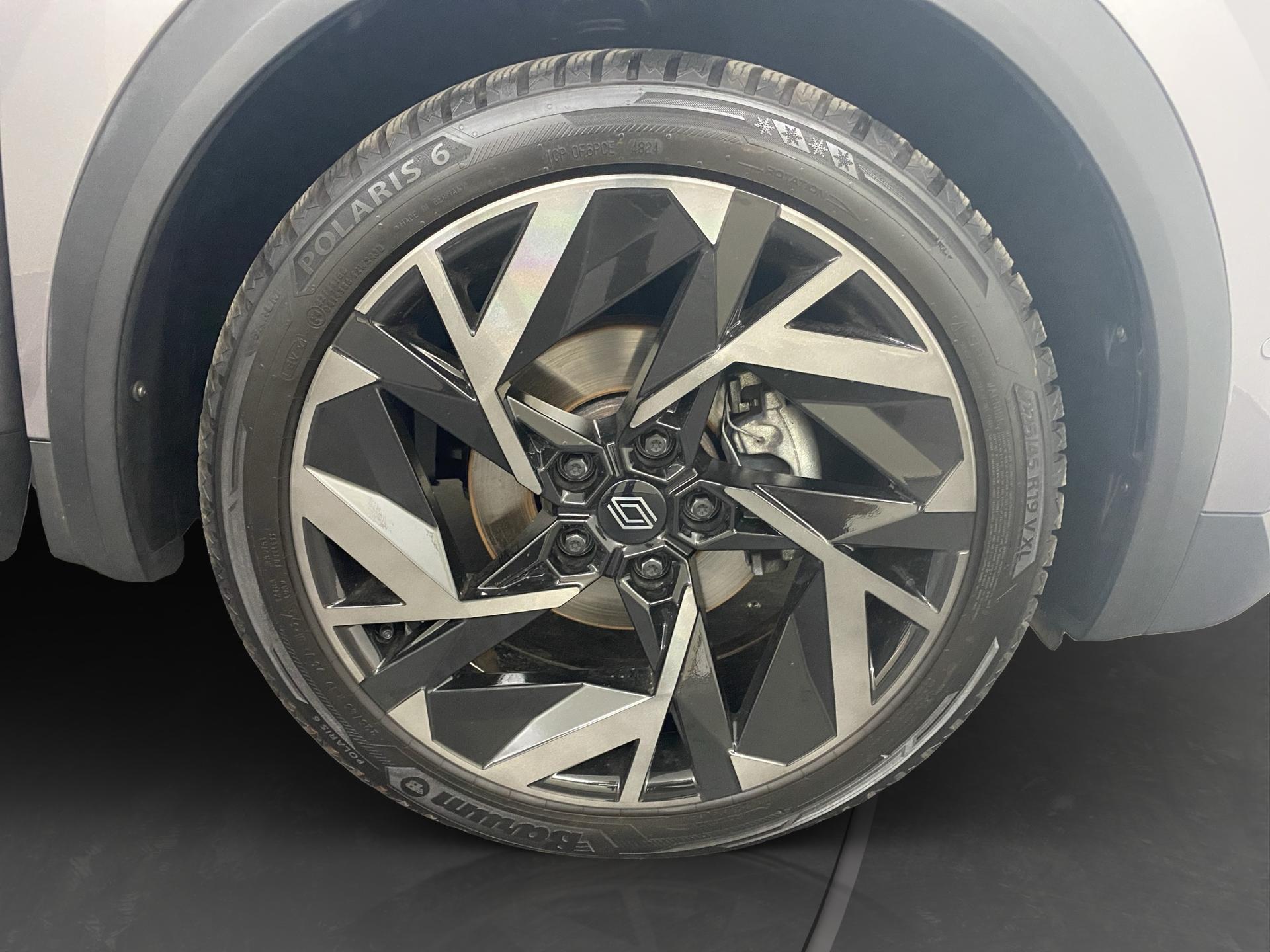 RENAULT Captur 1.3 TCe Esprit Alpine EDC-image-18