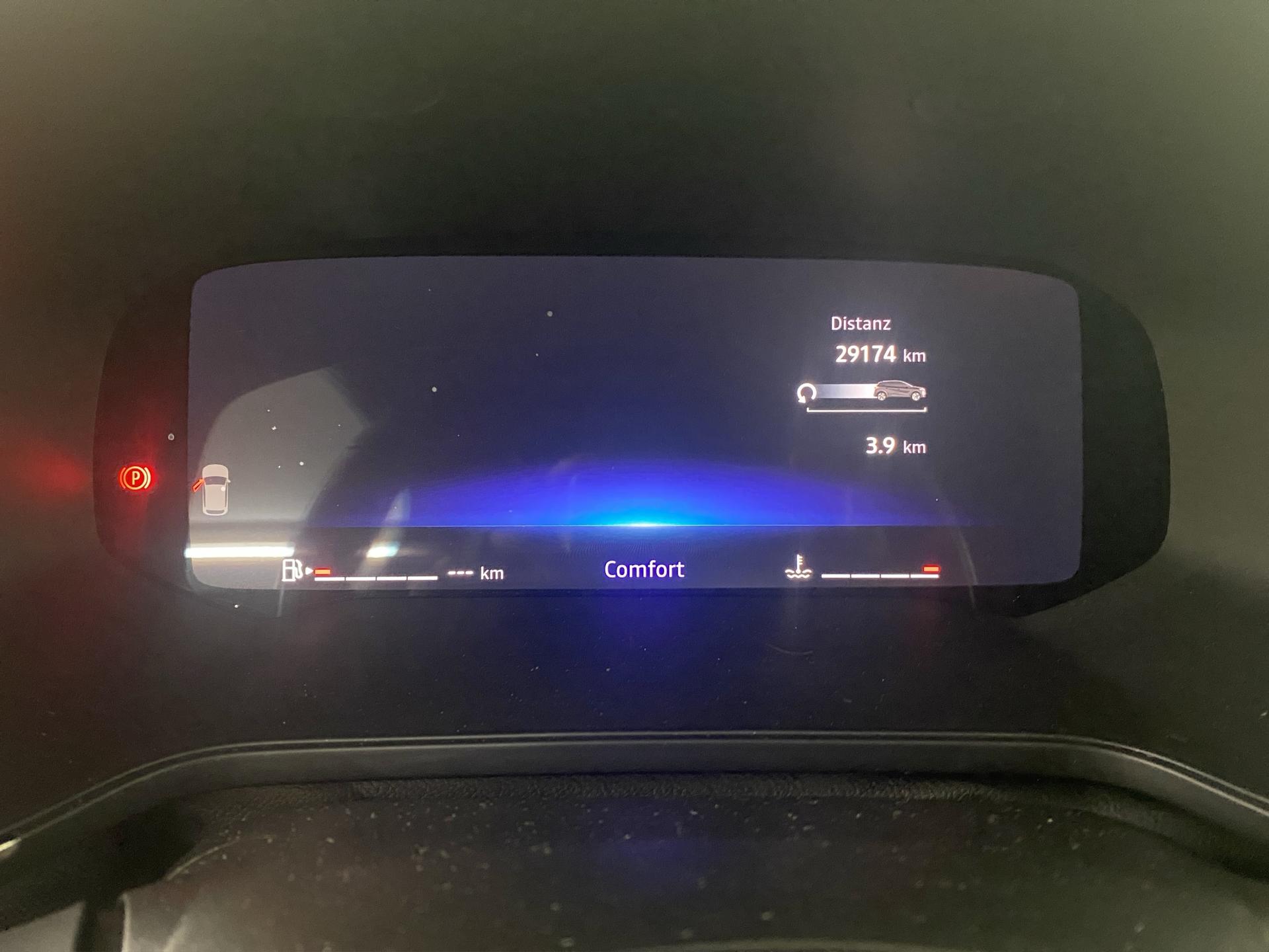 RENAULT Captur 1.3 TCe Esprit Alpine EDC-image-11