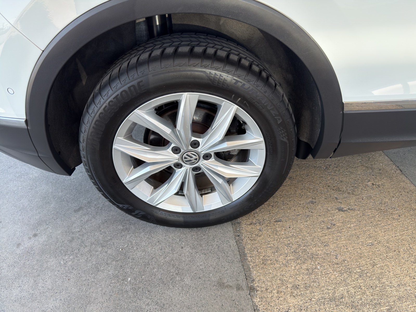 VW Tiguan 2.0 TDI SCR Highline 4Motion DSG-image-16
