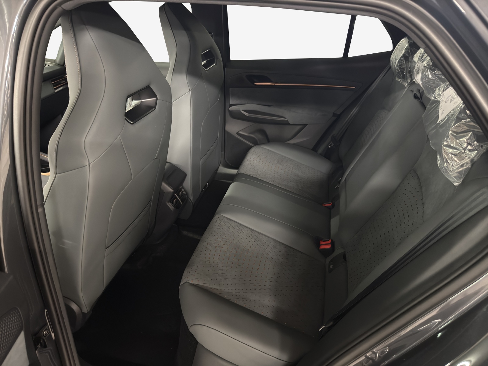 CUPRA Born 79 kWh VZ Prime-image-11