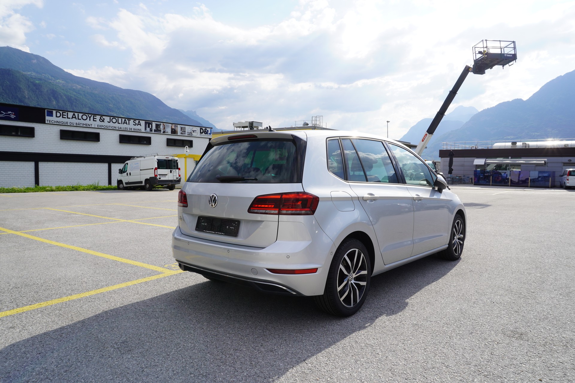 VW Golf Sportsvan 1.5 TSI EVO Comfortline DSG-image-2