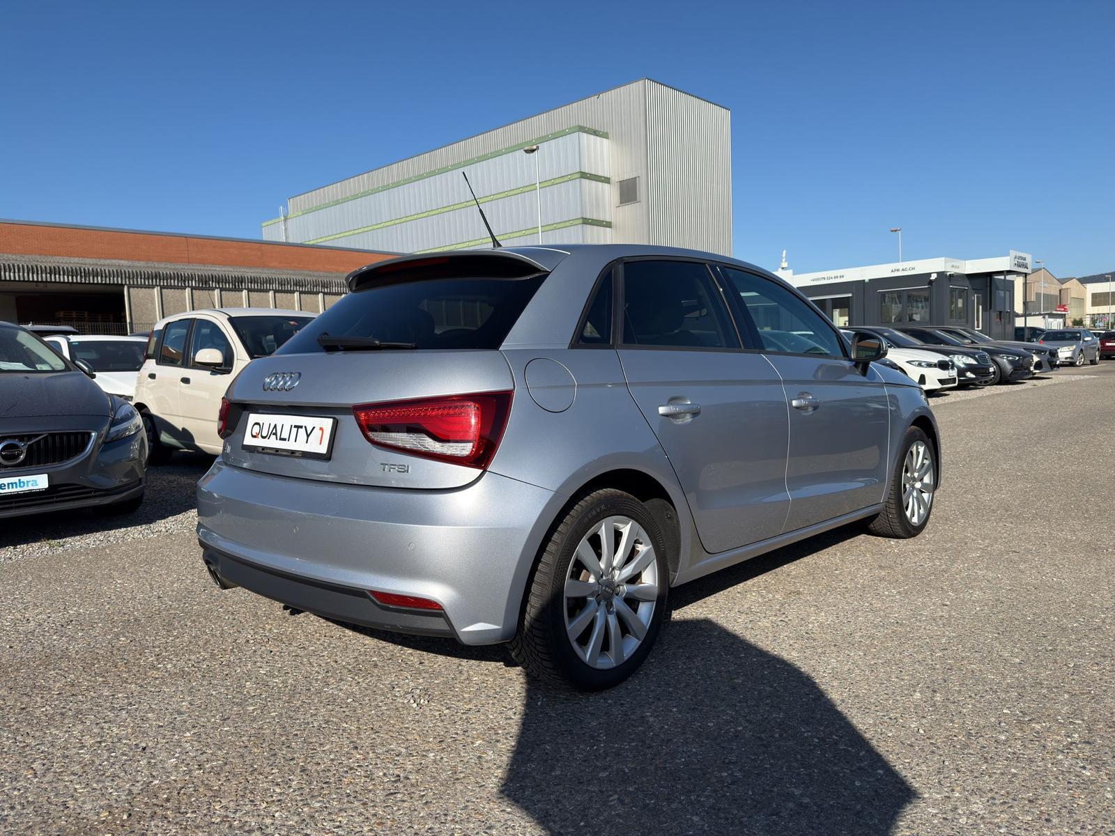 AUDI A1 Sportback 1.4 TFSI COD Sport-image-3