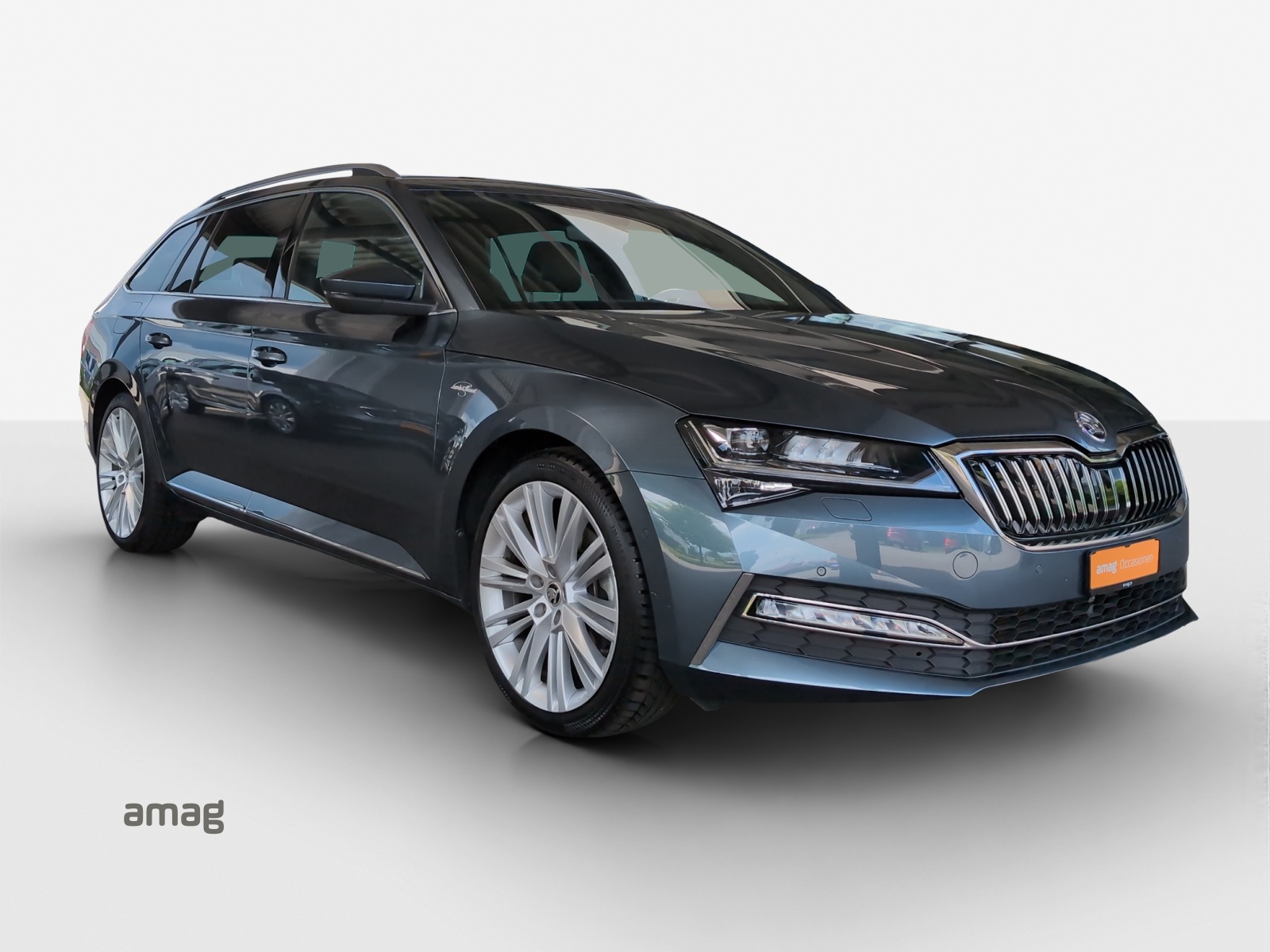 SKODA Superb Combi 2.0 TDi L&K 4x4 DSG-image-5
