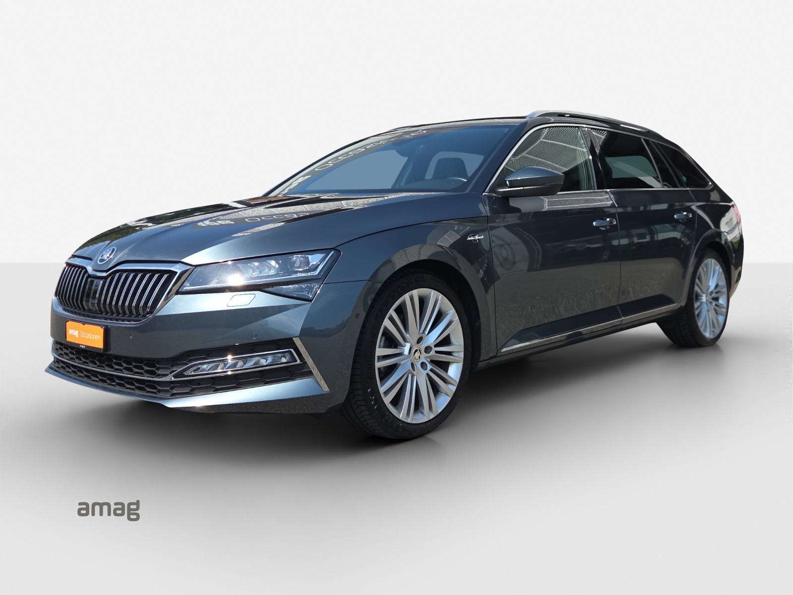 SKODA Superb Combi 2.0 TDi L&K 4x4 DSG-image-0