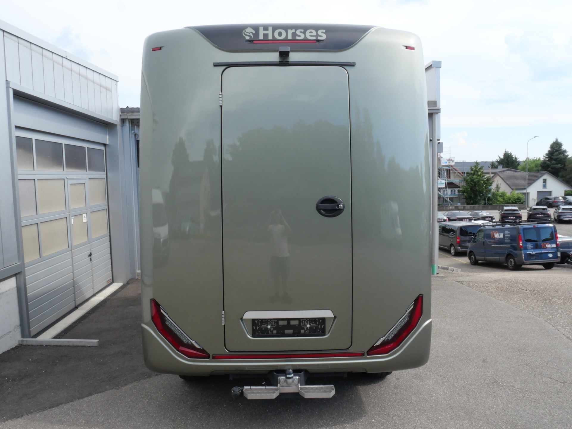 FORD Sodiak Luxury Horsetrucks Pferdetransporter Selbstfahrer-image-5