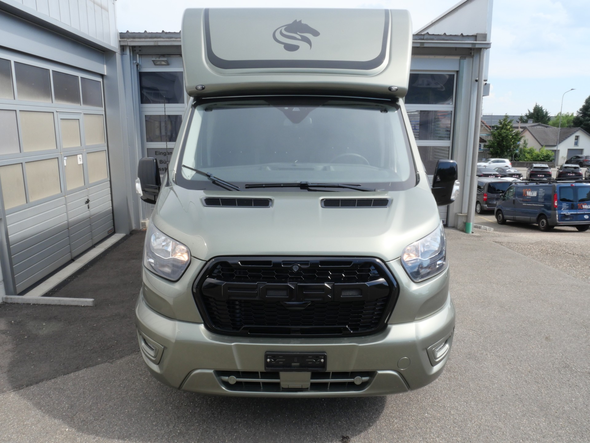 FORD Sodiak Luxury Horsetrucks Pferdetransporter Selbstfahrer-image-2