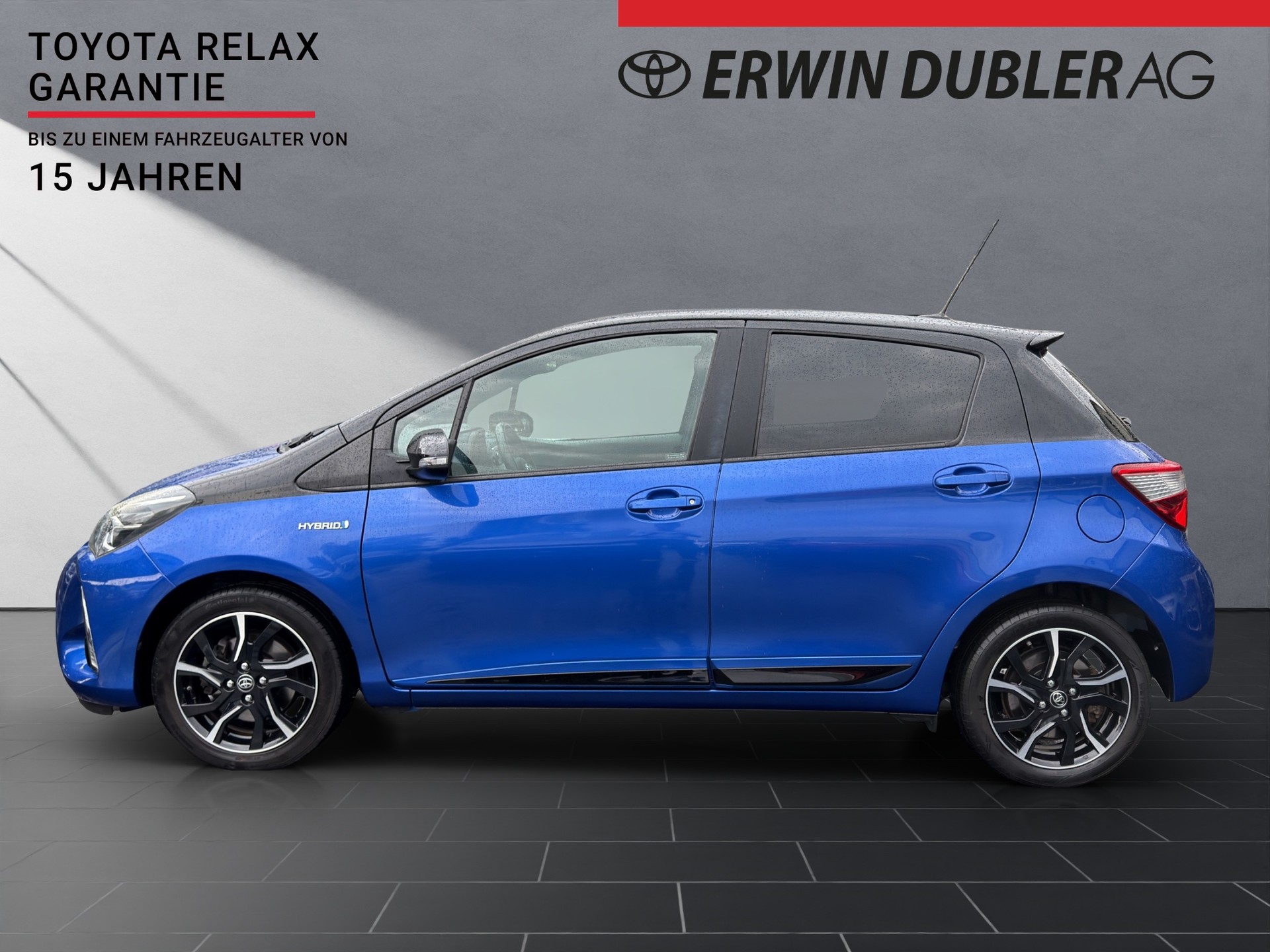 TOYOTA Yaris 1.5 VVT-i HSD Style-image-1