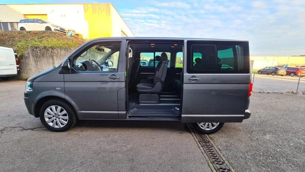 VW T5 Multivan 2.0 Bi-TDI DSG CR Comfortline Team 4Motion ** 7-Plätzer ** Anh-Kupplung ** Sitzheizung ** Ab MFK & Service-image-6