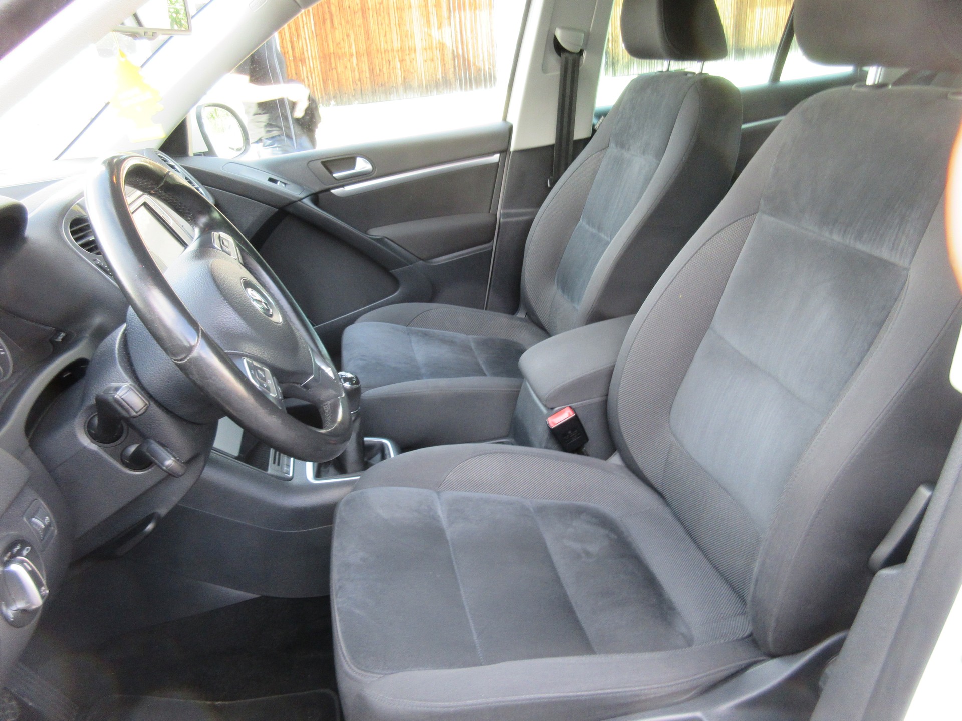 VW Tiguan 1.4 TSI R-Line Design 4Motion-image-11