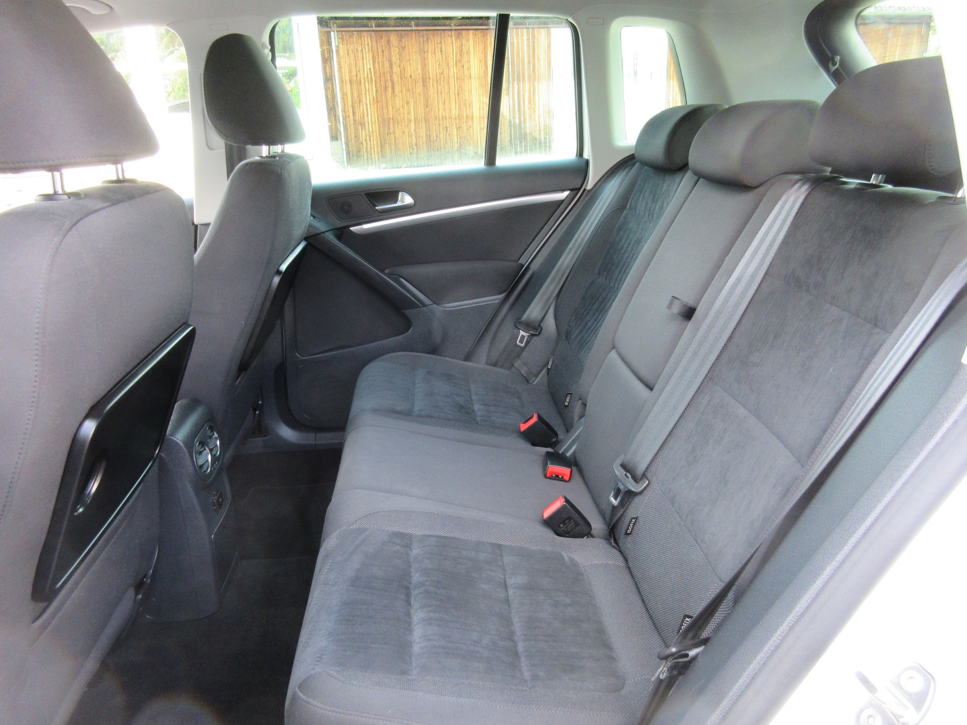 VW Tiguan 1.4 TSI R-Line Design 4Motion-image-6
