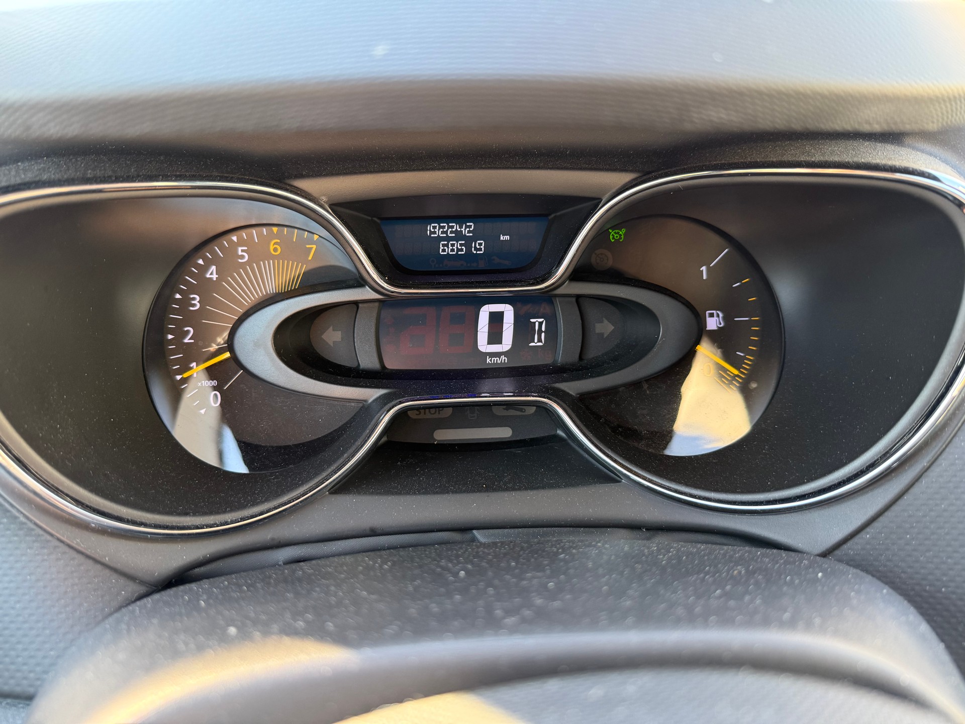 RENAULT Captur 1.2 T 16V Dynamique EDC-image-11