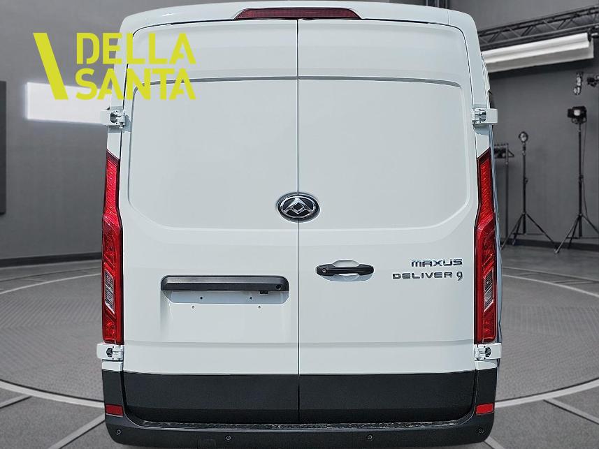 MAXUS Deliver 9 Kaw. L3H2 2.0 TD Luxury-showroom-element-3