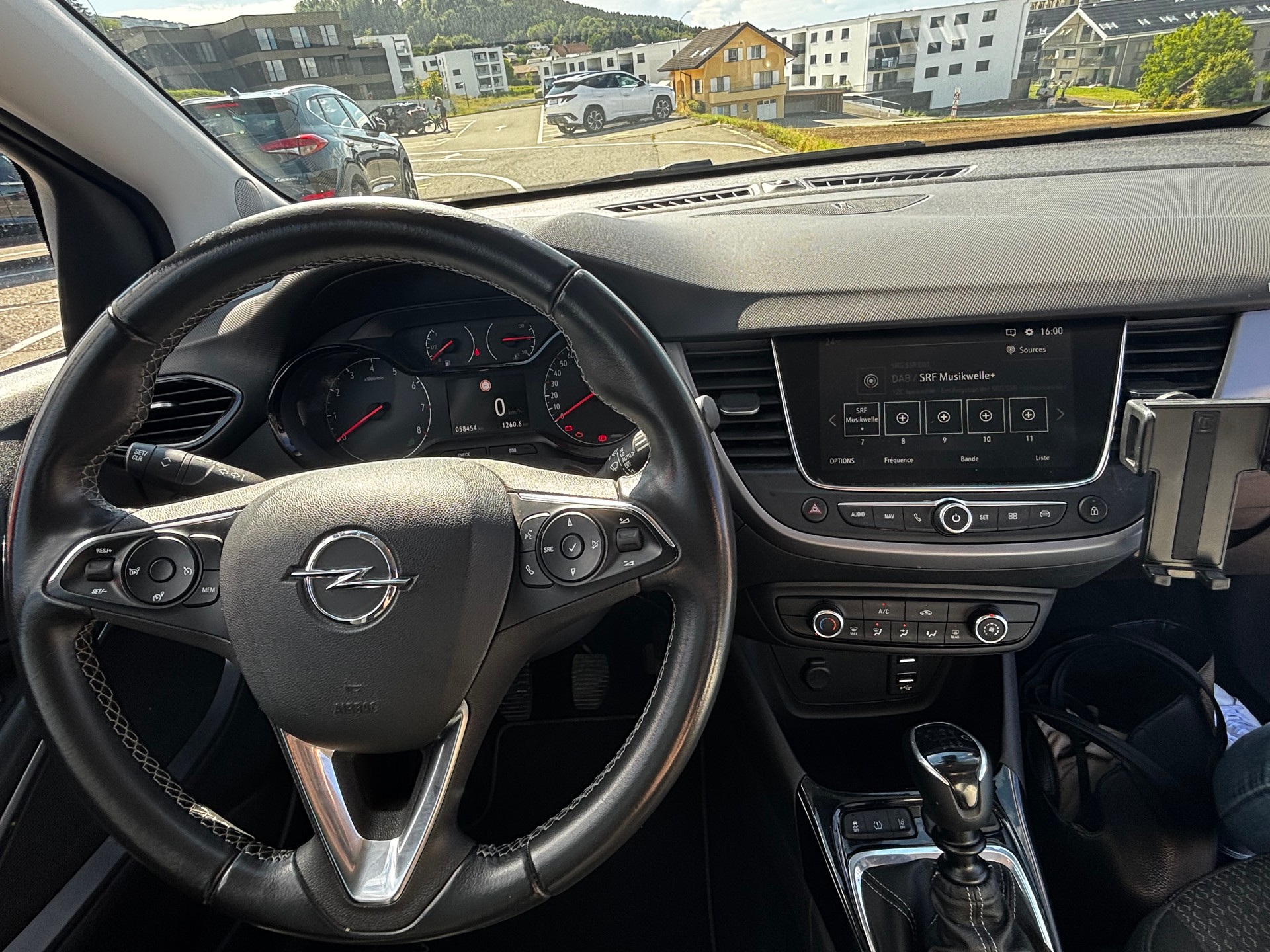 OPEL CROSSLAND X-image-4