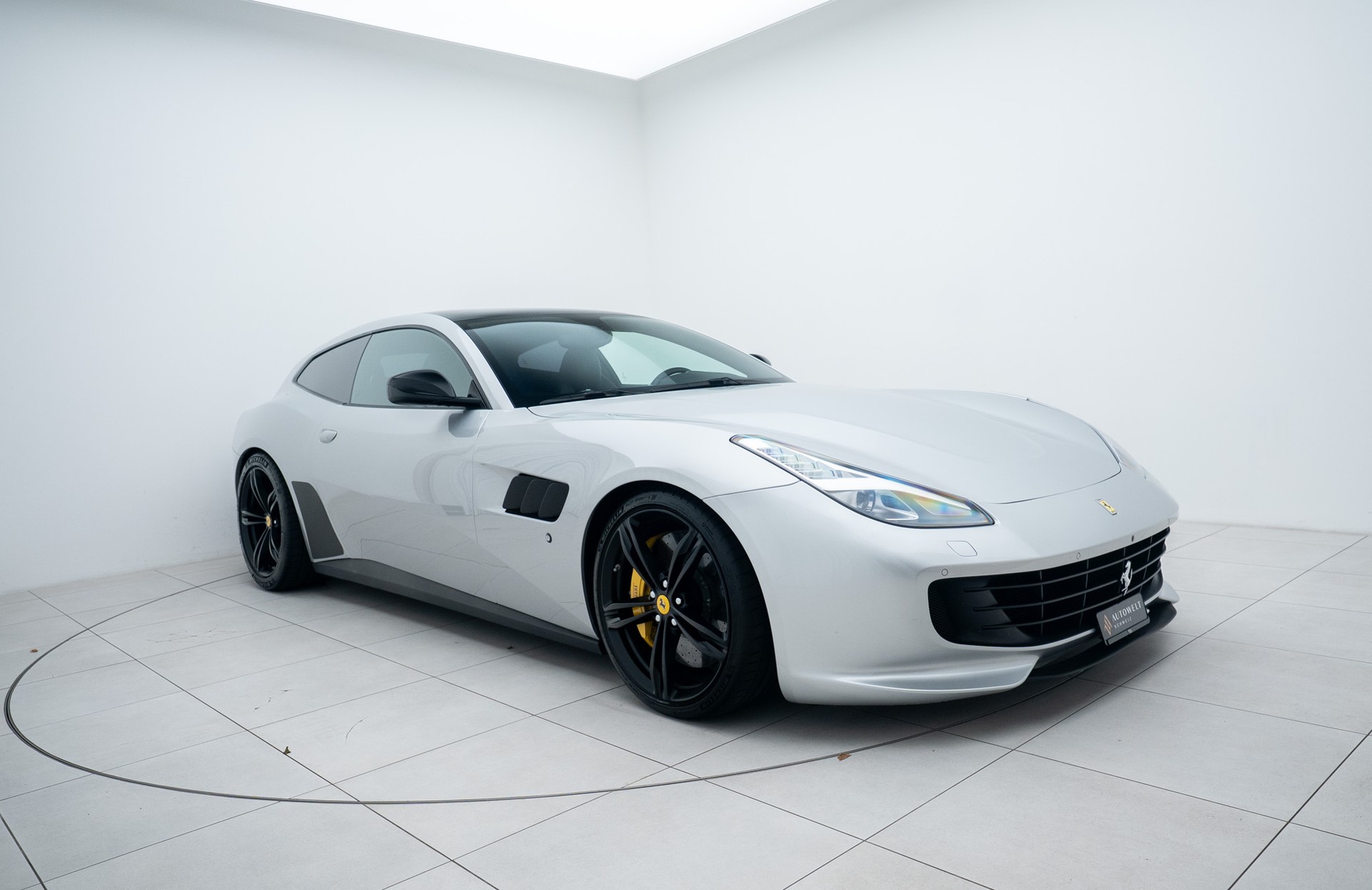 FERRARI GTC 4 Lusso