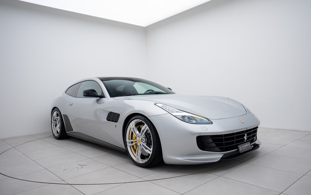 Ferrari GTC 4 Lusso