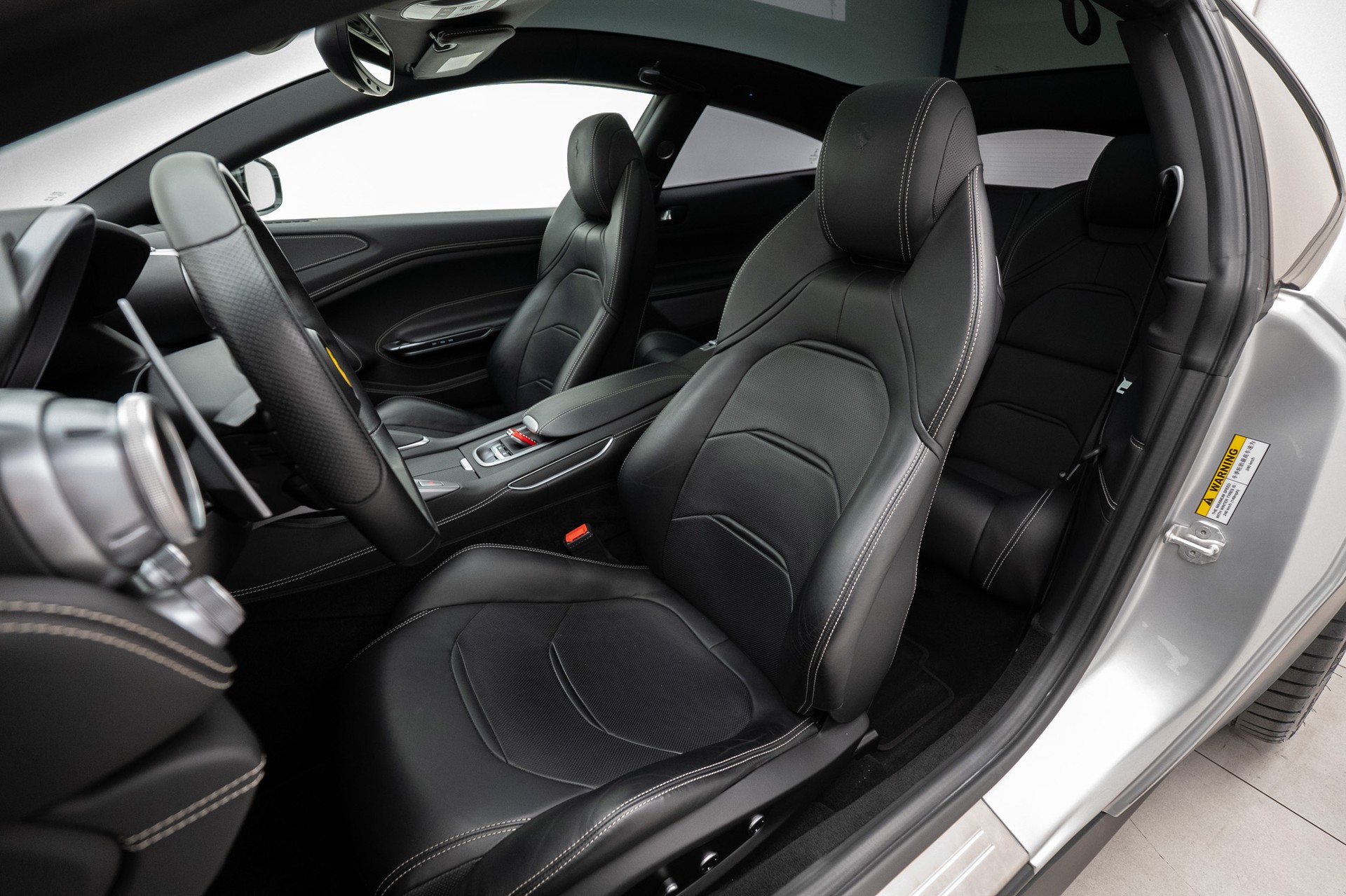 FERRARI GTC 4 Lusso-image-7